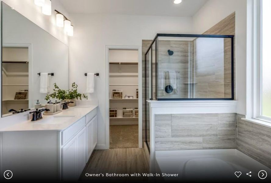 Interior photos- Photo of Pulte model home with same floor plan, not of actual home listed.