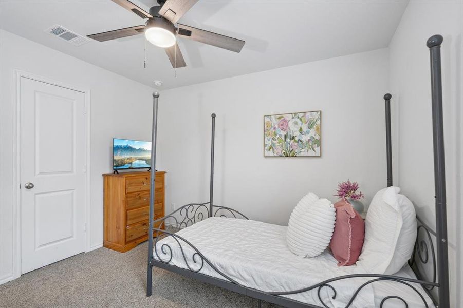 Furnished interior view inside a new home in Frontier Pointe, Princeton (Image 30).