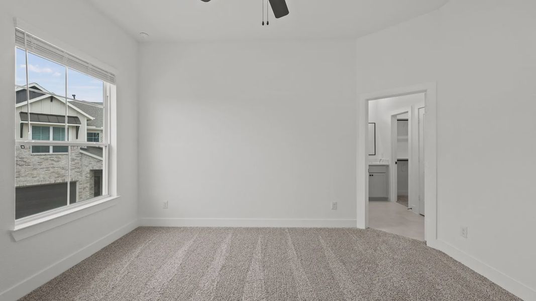 Spacious, unfurnished interior of a new home in Elyson Courtyard Collection, Katy (Image 20).
