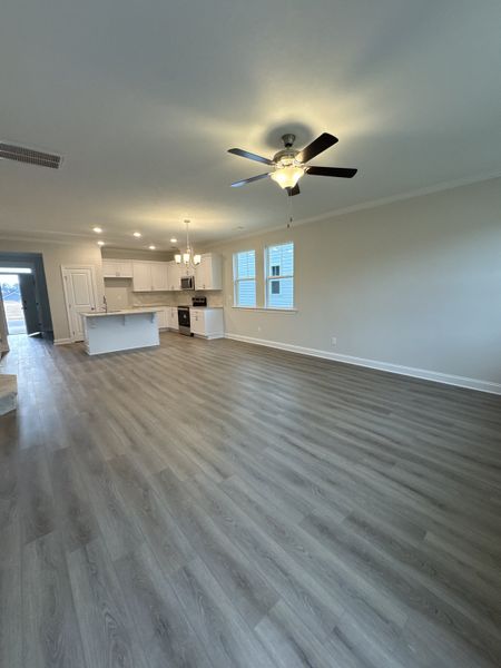 Spacious, unfurnished interior of a new home in Windsor, North Augusta (Image 16).