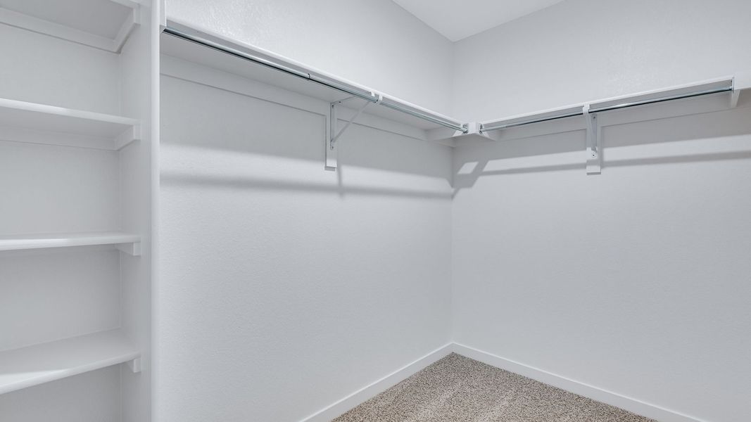Spacious, unfurnished interior of a new home in Silver Peaks, Lochbuie (Image 28). Spacious, unfurnished interior of a new home in Silver Peaks, Lochbuie (Image 28).