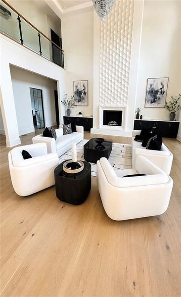 Furnished interior view inside a new home in , Alpharetta (Image 8).