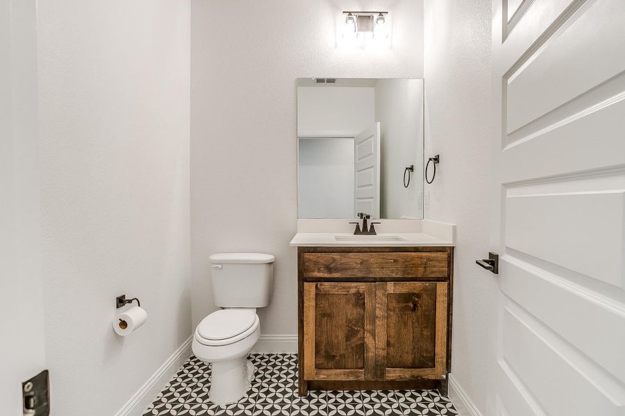 Representative furnished interior of a home built from the Courtland Drive by Trinity Classic Homes in Zion Trails, Poolville (Image 17). Representative furnished interior of a home built from the Courtland Drive by Trinity Classic Homes in Zion Trails, Poolville (Image 17).