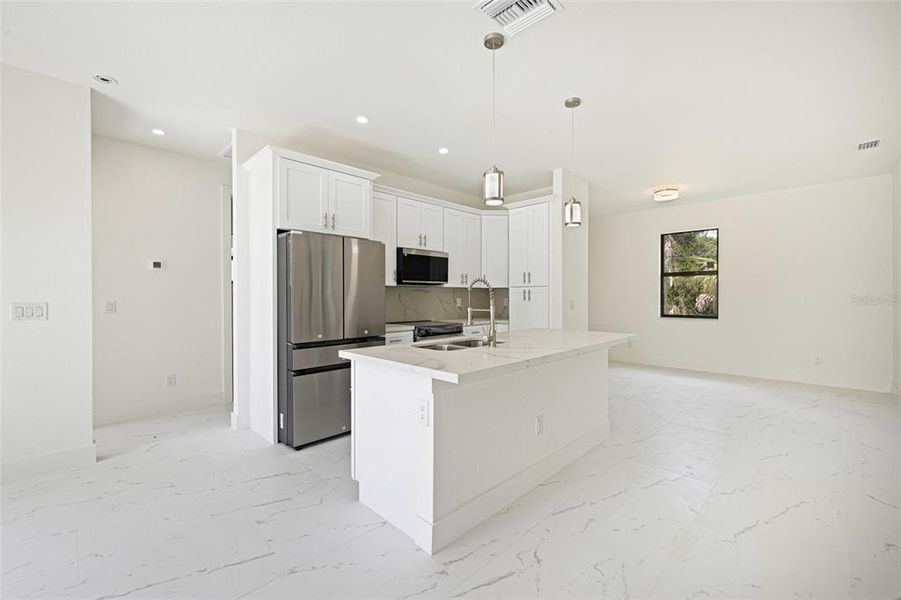 Image 38 of a home in .