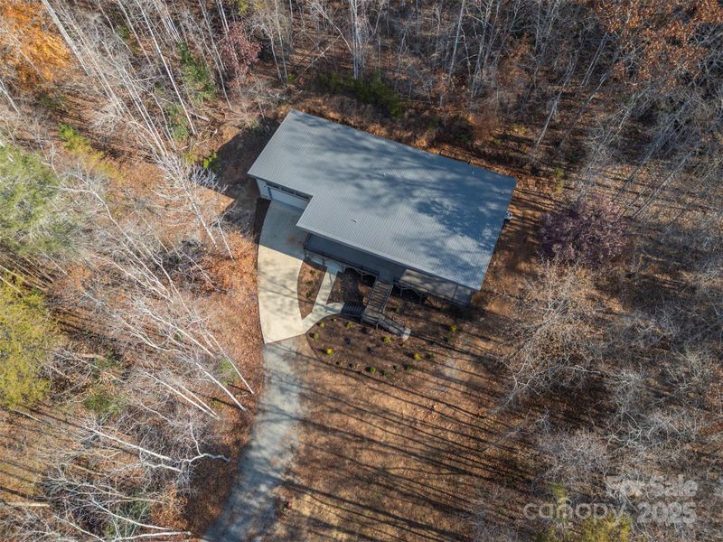 Image 23 of a home in . Image 23 of a home in .