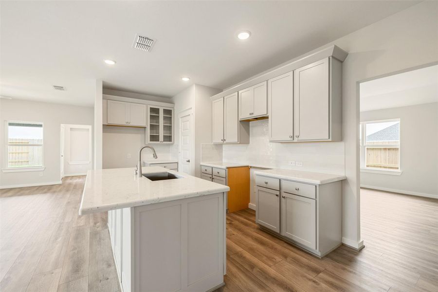 Furnished interior view inside a new home in River Ranch, Dayton (Image 11).