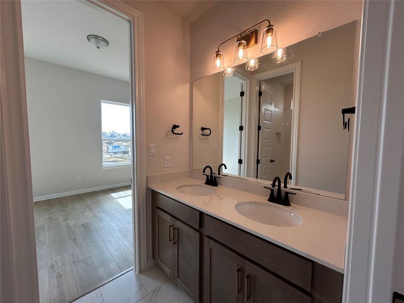 Furnished interior view inside a new home in Provence 70s, Austin (Image 12). Furnished interior view inside a new home in Provence 70s, Austin (Image 12).