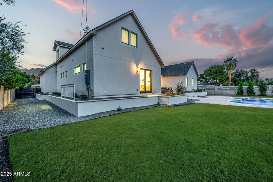 63 - Del Paisano Calle 63 - Del Paisano Calle