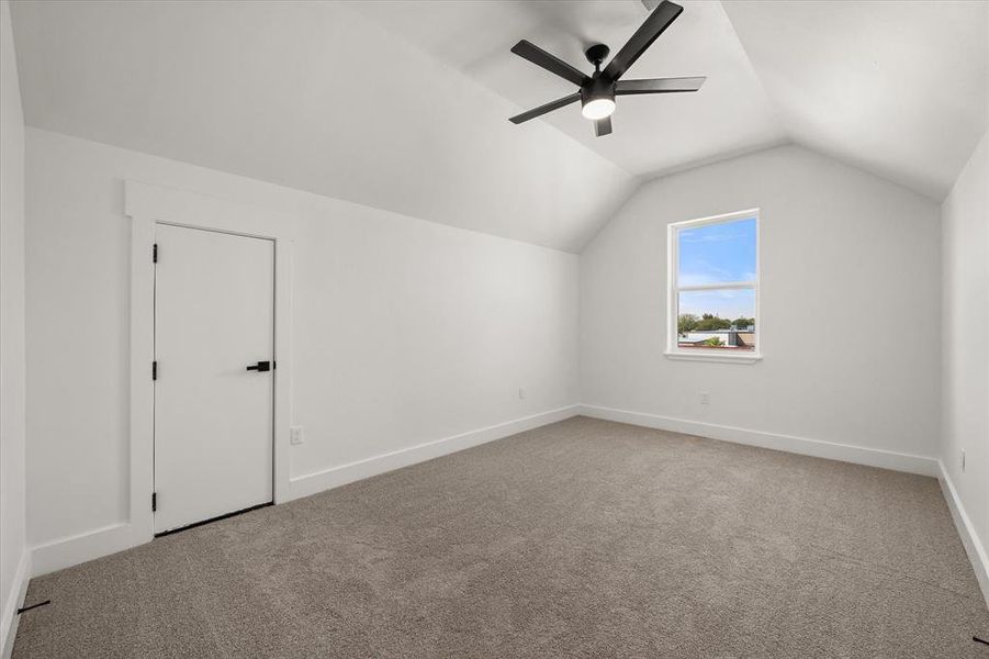 Spacious, unfurnished interior of a new home in , Red Oak (Image 22). Spacious, unfurnished interior of a new home in , Red Oak (Image 22).