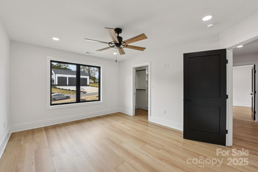 Spacious, unfurnished interior of a new home in , Mooresville (Image 28). Spacious, unfurnished interior of a new home in , Mooresville (Image 28).