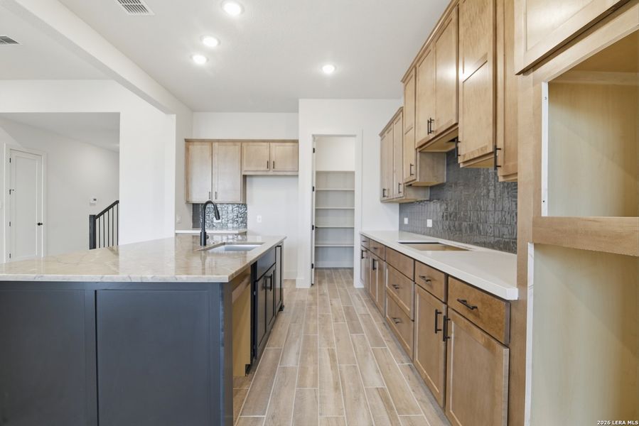 Furnished interior view inside a new home in Haby Hill 50s, San Antonio (Image 12).