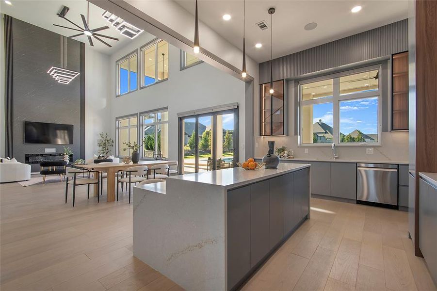 Community amenities in , Heath (Image 36).