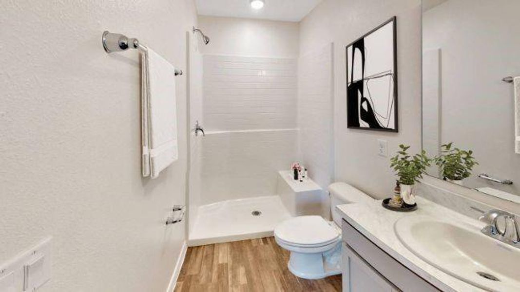 Model home - actual features may vary. Model home - actual features may vary.