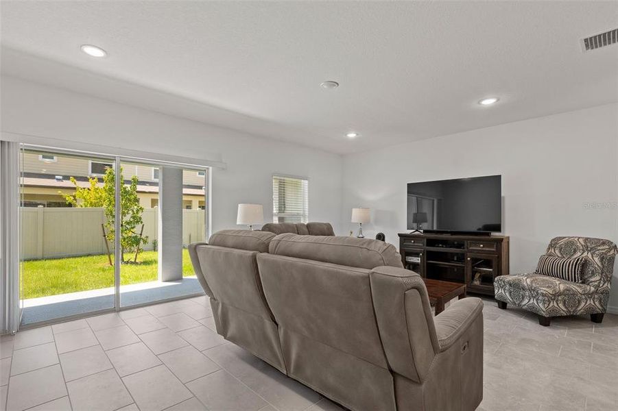 Furnished interior view inside a new home in Mirada, San Antonio (Image 20).
