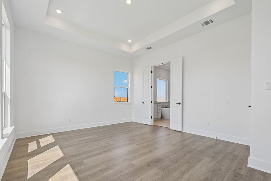 Spacious, unfurnished interior of a new home in Santa Rita Ranch, Liberty Hill (Image 24). Spacious, unfurnished interior of a new home in Santa Rita Ranch, Liberty Hill (Image 24).