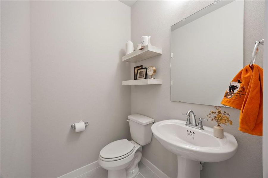 Furnished interior view inside a new home in DeBerry Reserve, Royse City (Image 25). Furnished interior view inside a new home in DeBerry Reserve, Royse City (Image 25).