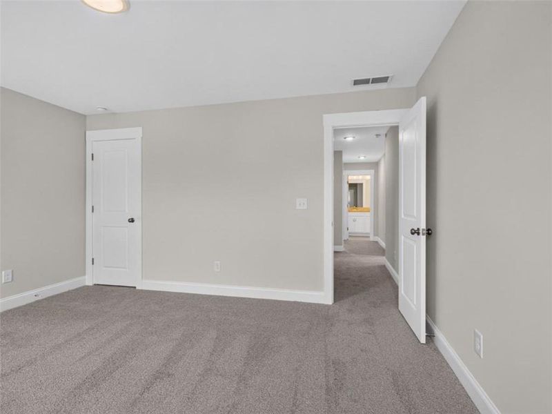 Spacious, unfurnished interior of a new home in , Dallas (Image 33). Spacious, unfurnished interior of a new home in , Dallas (Image 33).
