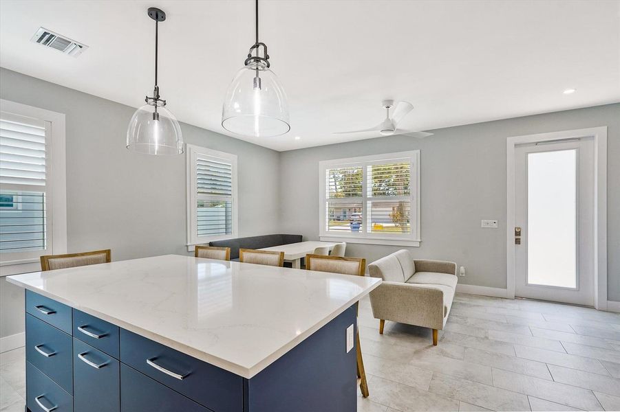 10-425 Hugh Street-10 10-425 Hugh Street-10