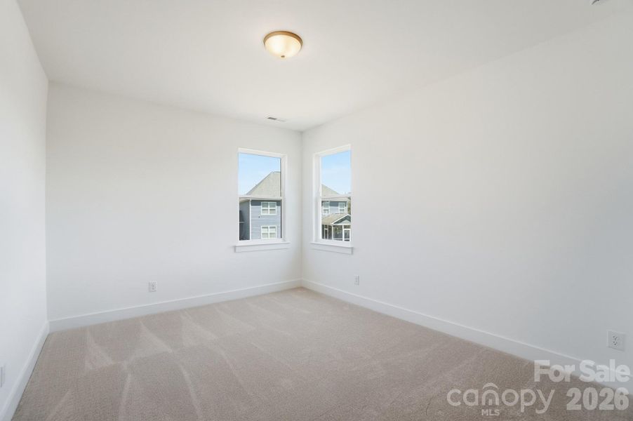 Spacious, unfurnished interior of a new home in Robinson Oaks, Gastonia (Image 28).