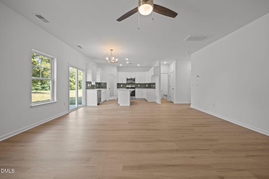 14-web-or-mls-6S8A4233