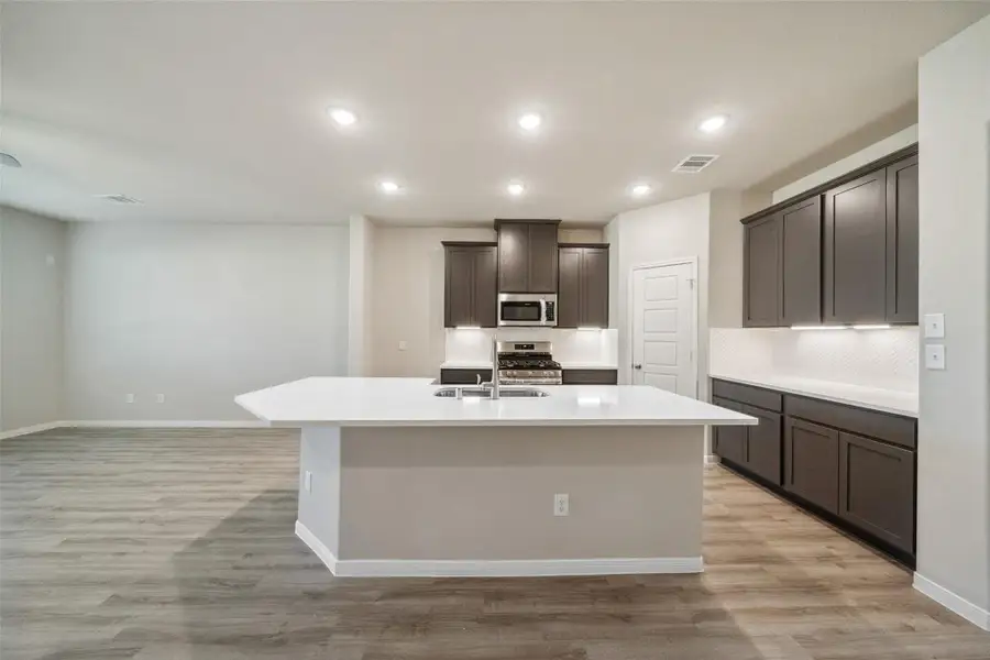 Furnished interior view inside a new home in Lago Mar, Texas City (Image 5). Furnished interior view inside a new home in Lago Mar, Texas City (Image 5).