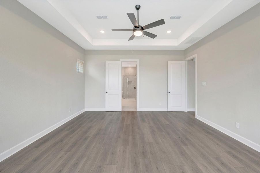 Spacious, unfurnished interior of a new home in Riceland - Summit Collection, Mont Belvieu (Image 23). Spacious, unfurnished interior of a new home in Riceland - Summit Collection, Mont Belvieu (Image 23).
