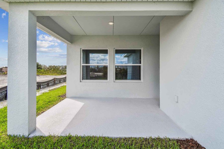 Representative exterior details of a home built from the The Weidler by David Weekley Homes in North River Ranch – Garden Series, Parrish (Image 3).