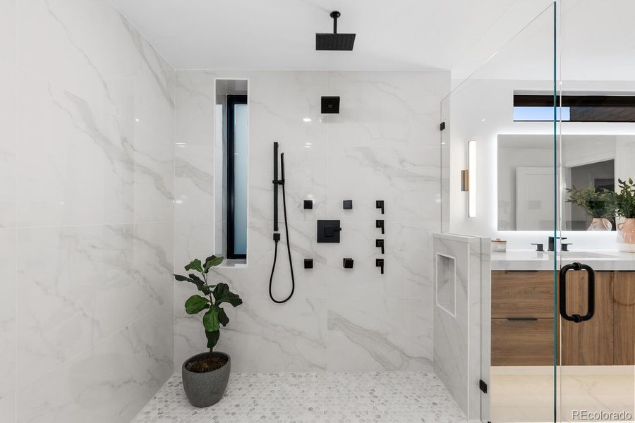 Image 47 of a home in . Image 47 of a home in .