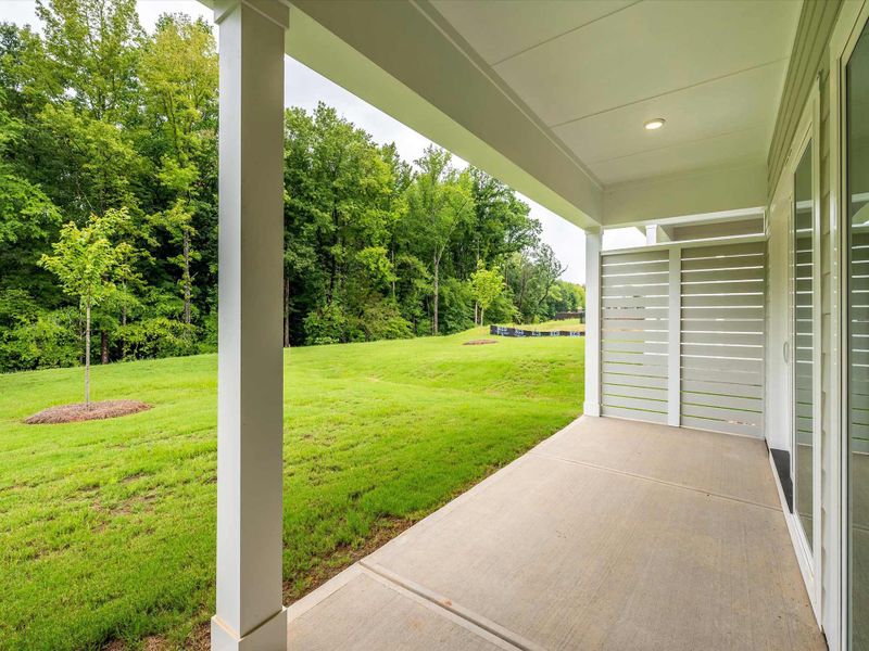 The Greenfarm - Covered Porch