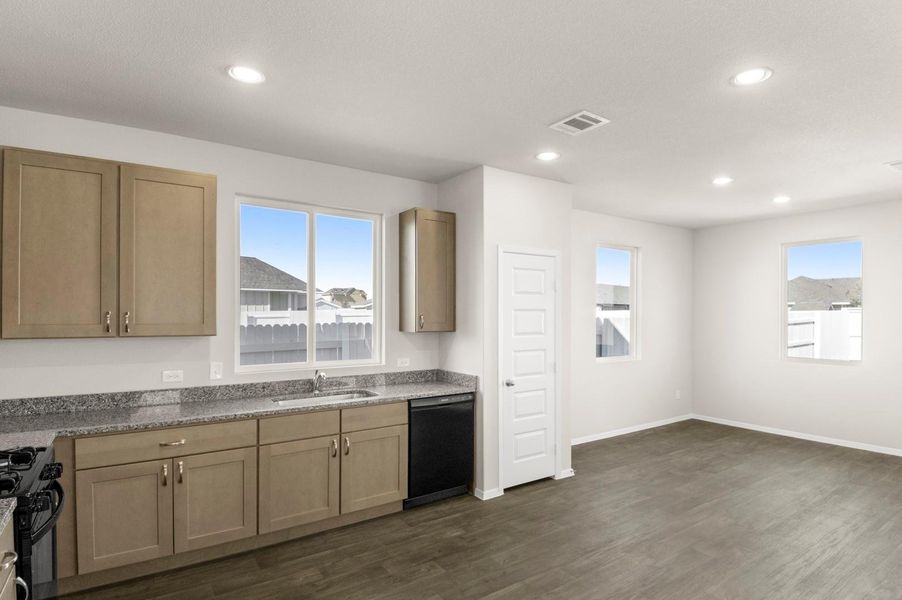 Furnished interior view inside a new home in Harvest Ridge, Elgin (Image 10).