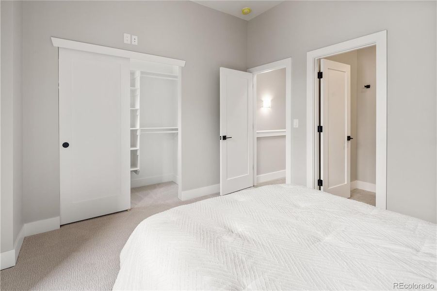 Spacious, unfurnished interior of a new home in , Denver (Image 18).