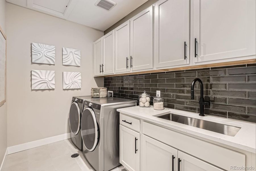 INTERIOR PHOTOS ARE SIERRA MODEL HOME. INTERIOR PHOTOS ARE SIERRA MODEL HOME.