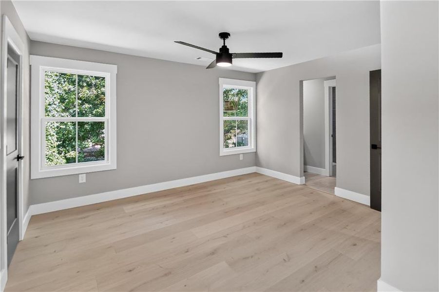 Spacious, unfurnished interior of a new home in , Stone Mountain (Image 162). Spacious, unfurnished interior of a new home in , Stone Mountain (Image 162).