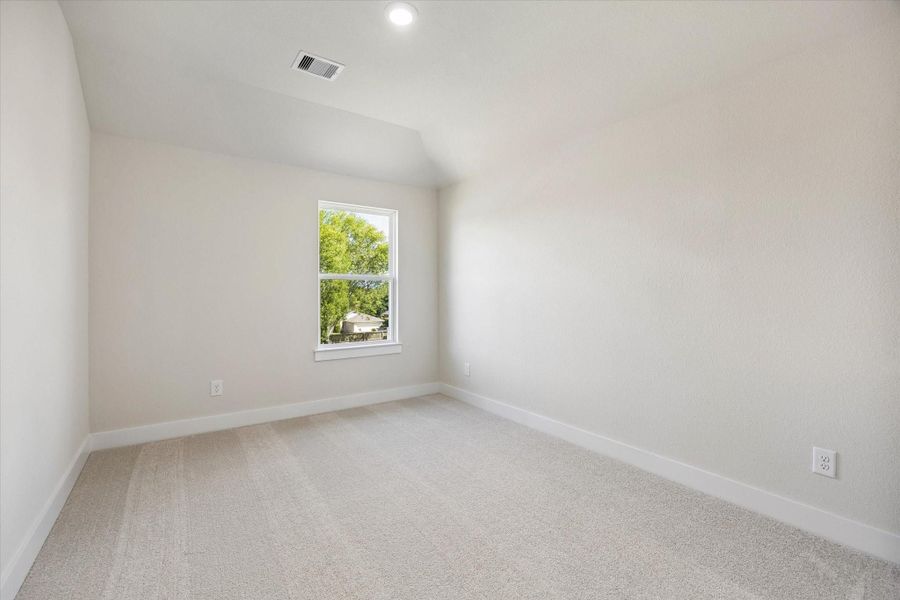 Spacious, unfurnished interior of a new home in , Montgomery (Image 27).