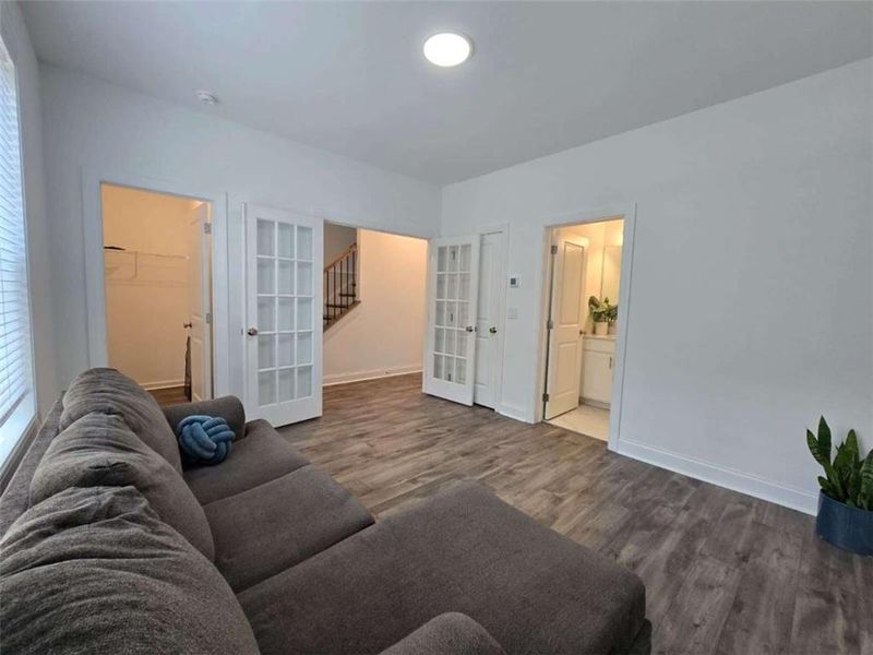 Spacious, unfurnished interior of a new home in , Suwanee (Image 20).