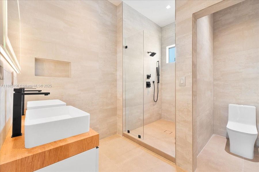 Furnished interior view inside a new home in , Miami (Image 8).