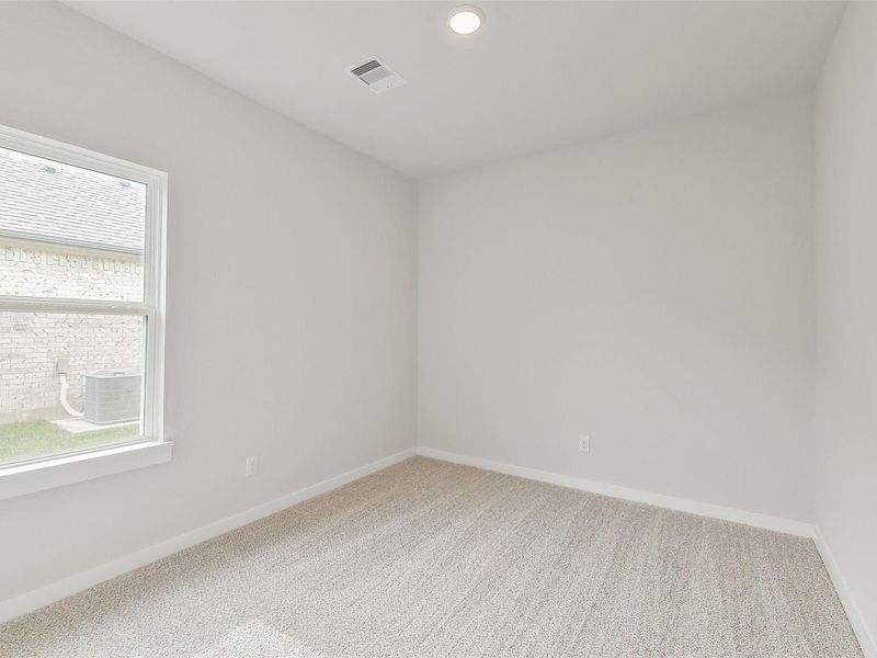 Spacious, unfurnished interior of a new home in Windmill Estates, Magnolia (Image 27).