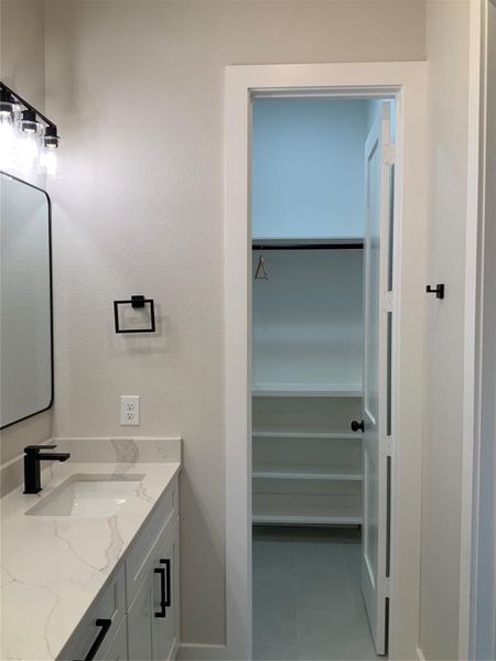 Furnished interior view inside a new home in , Baytown (Image 7).