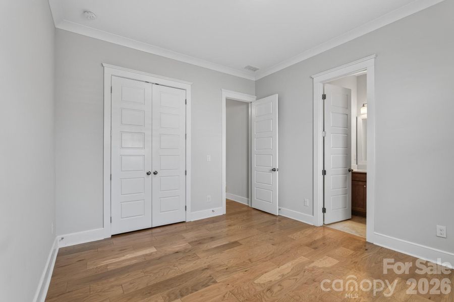 2nd Secondary Bedroom with full Bathroom
