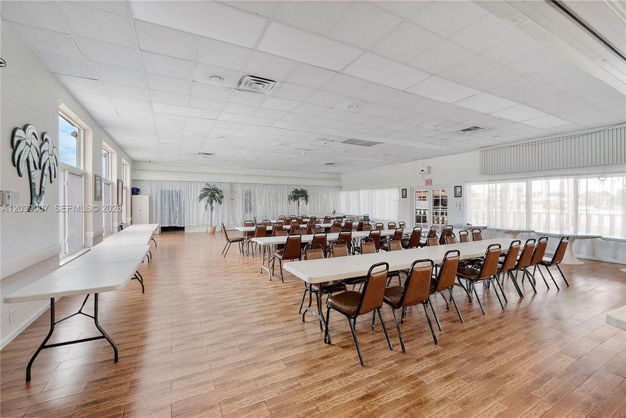 Community amenities in , Dania Beach (Image 31).