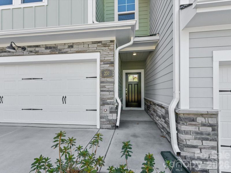 Exterior details and patio area of a home in Westview Towns, Waxhaw (Image 4).