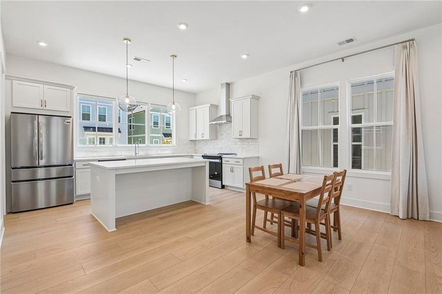 Furnished interior view inside a new home in , Alpharetta (Image 12).
