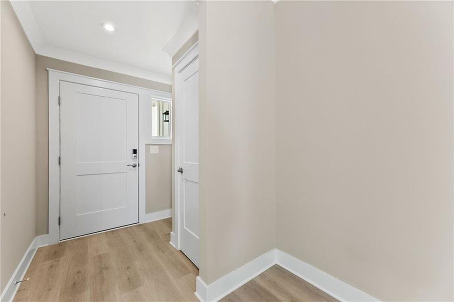 Spacious, unfurnished interior of a new home in The Courtyards by The Manor, Alpharetta (Image 26). Spacious, unfurnished interior of a new home in The Courtyards by The Manor, Alpharetta (Image 26).