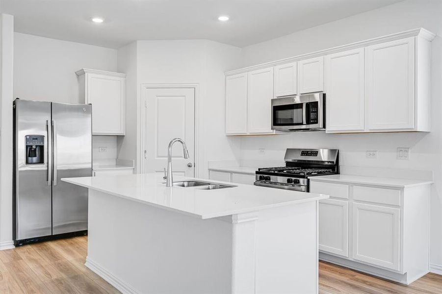 Furnished interior view inside a new home in River Ridge, Crandall (Image 10). Furnished interior view inside a new home in River Ridge, Crandall (Image 10).