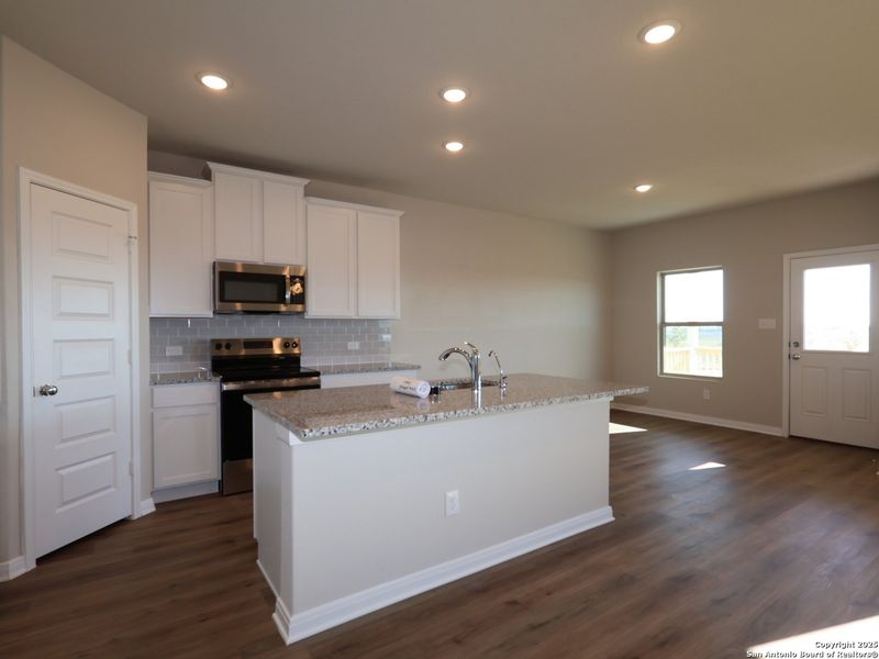 Furnished interior view inside a new home in Paloma Park, Converse (Image 9). Furnished interior view inside a new home in Paloma Park, Converse (Image 9).