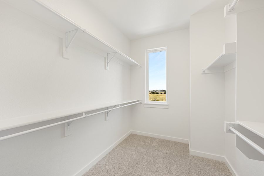 Spacious, unfurnished interior of a new home in Wildridge, Oak Point (Image 41). Spacious, unfurnished interior of a new home in Wildridge, Oak Point (Image 41).