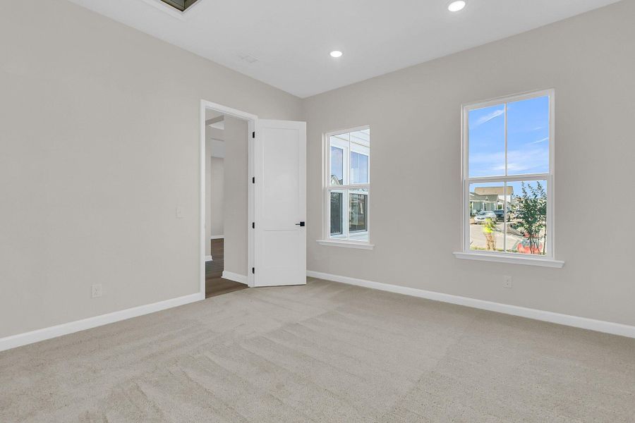 Spacious, unfurnished interior of a new home in Midtown at Nexton, Summerville (Image 22).