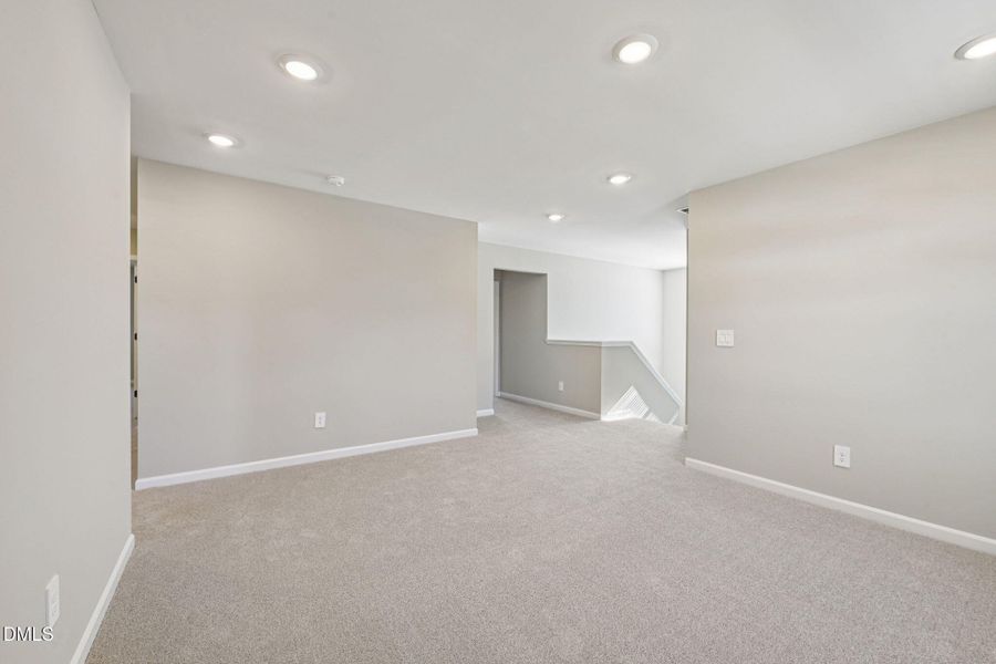 24-web-or-mls-Raleigh - Watkins Glen - 3 24-web-or-mls-Raleigh - Watkins Glen - 3