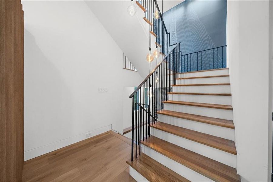 Spacious, unfurnished interior of a new home in , Atlanta (Image 75).