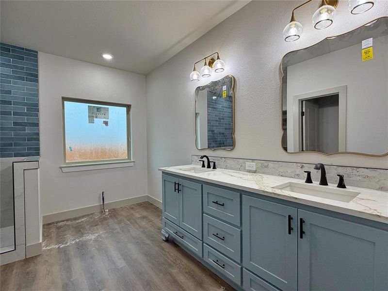 Furnished interior view inside a new home in , Abilene (Image 8).